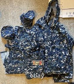 2 Sets US Navy NWU Type I Blue Digital Camouflage withHat & GoreTex Parka Jacket