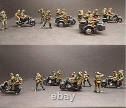 6121 1/72 German Motorized Unit camouflage uniform (4 motorcycles, 14 men)/set