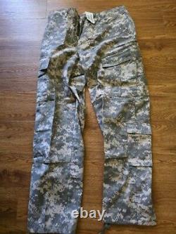 ACU DIGITAL CAMO MENS AIR CREW BDU, MED REG, MILITARY ISSUE, 3 Complete SETS