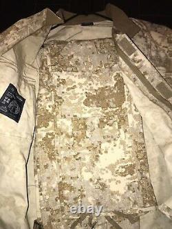 Camouflage uniform set