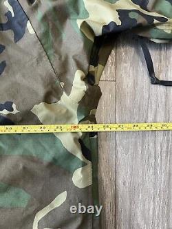 Military Cold Weather Gore-Tex Parka Woodland Camouflage Mens Large Long Set