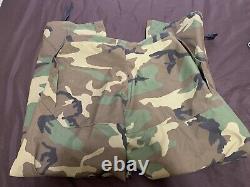 One Set Of Parka Cold Weather Camouflage Woodland Jacket -MR, Pants -SR