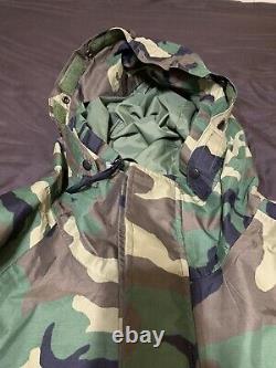 One Set Of Parka Cold Weather Camouflage Woodland Jacket -MR, Pants -SR