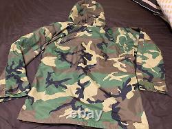 One Set Of Parka Cold Weather Camouflage Woodland Jacket -MR, Pants -SR