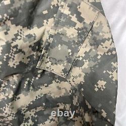 Set Parka Cold Weather Universal Camouflage Parka & Trousers both Small Regular