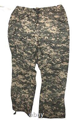 Set Parka Cold Weather Universal Camouflage Parka & Trousers both Small Regular