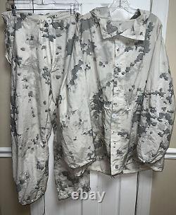 USMC Parka and Trousers Set, Snow MARPAT Camouflage, sz Small Regular