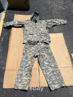 USMS Tactical Cold Weather Parka & Waterproof Camouflage Pants Set Size Medium