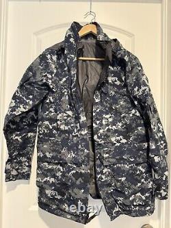 US Navy Hood Jacket Trousers Set USN Digital Camo Work Parka Mens Small Regular