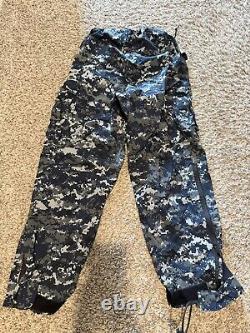US Navy Hood Jacket Trousers Set USN Digital Camo Work Parka Mens Small Regular