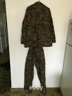 U. S. Marine Maternity Woodland MARPAT Camouflage Uniform Set Name MADRID S-SHORT