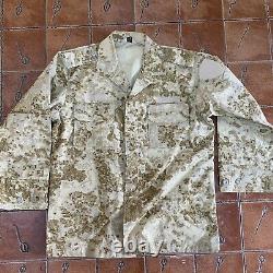 Unknown Military ARMY Desert Digital camo camouflage Field Uniform set. VERYNICE