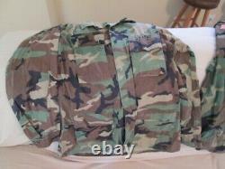 Vintage set Army camouflage Trous M XL inseam, XL shirt, Med jacket Men & Woman