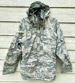 Authentique Ensemble Tout Usage Moyen Regular en Tiger Stripe Abu Gore Tex de l'USAF Apecs
