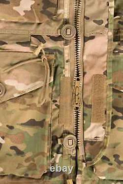 Combinaison imperméable PSWP Multicam des forces spéciales de l'armée ukrainienne.