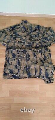 Ensemble authentique de l'uniforme de camouflage de l'armée de l'air turque - BDU camouflage.
