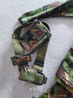 Ensemble complet de ceinturon avec pochettes en camouflage pour Commando des Marines Royaux