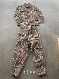 Ensemble uniforme de tunique et pantalon camouflage Dot 44 de la Seconde Guerre mondiale, allemand, motif Miltec, taille 50.