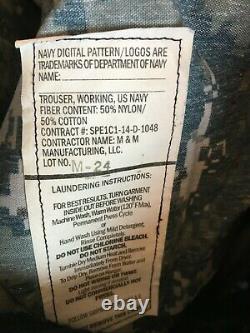 U. S. Navy Lieutenant Digital Pattern Camouflage Uniform Complete 2-pc Set! Petit