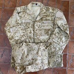 Unknown Military Army Desert Ensemble D'uniforme De Champ De Camo Camouflage Numérique. Verynice