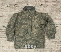 Us Army Set Parka Cold Weather Universal Camouflage Ecwcs Veste Et Pantalons